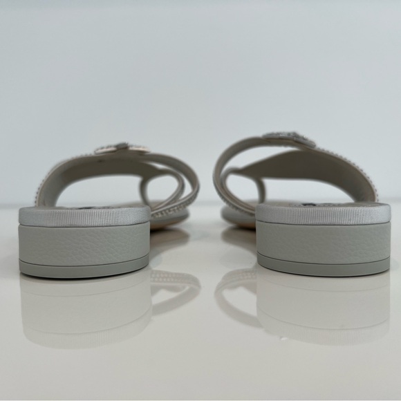CHANEL DOVE GRAY CRYSTAL STAR SANDALS SIZE EU 38 / US 8 NWOTS! - Picture 13 of 15